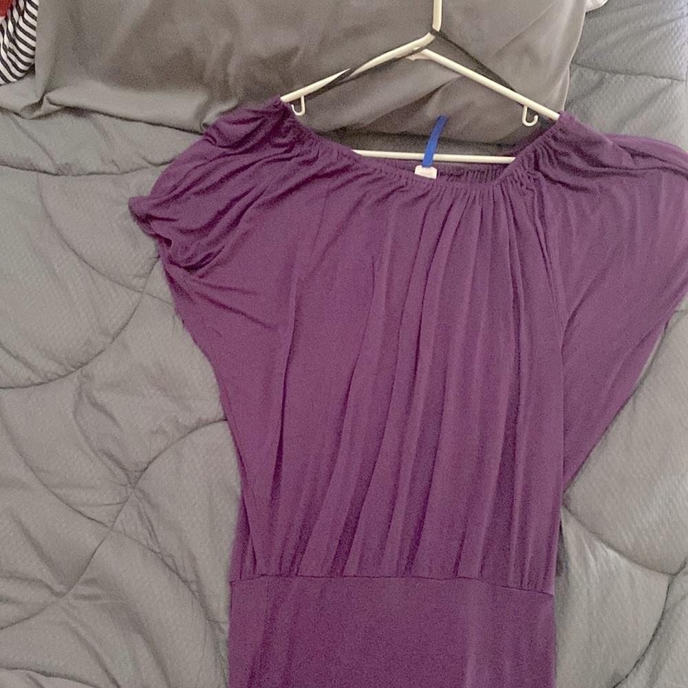 😎 Purple top